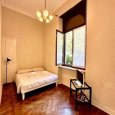 Luxury Po Pt Apartment Turin